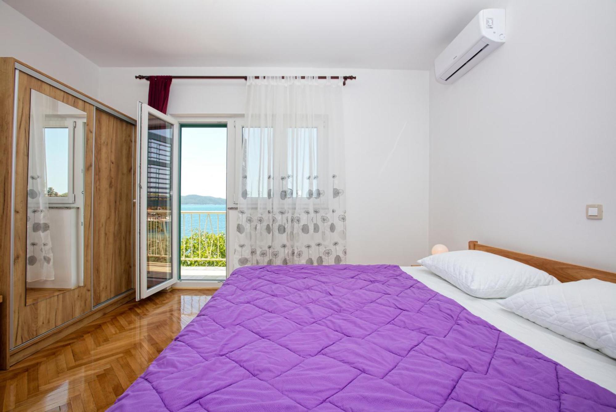Family Friendly Seaside Apartments Brodarica, Sibenik - 4833 브로다리카 객실 사진