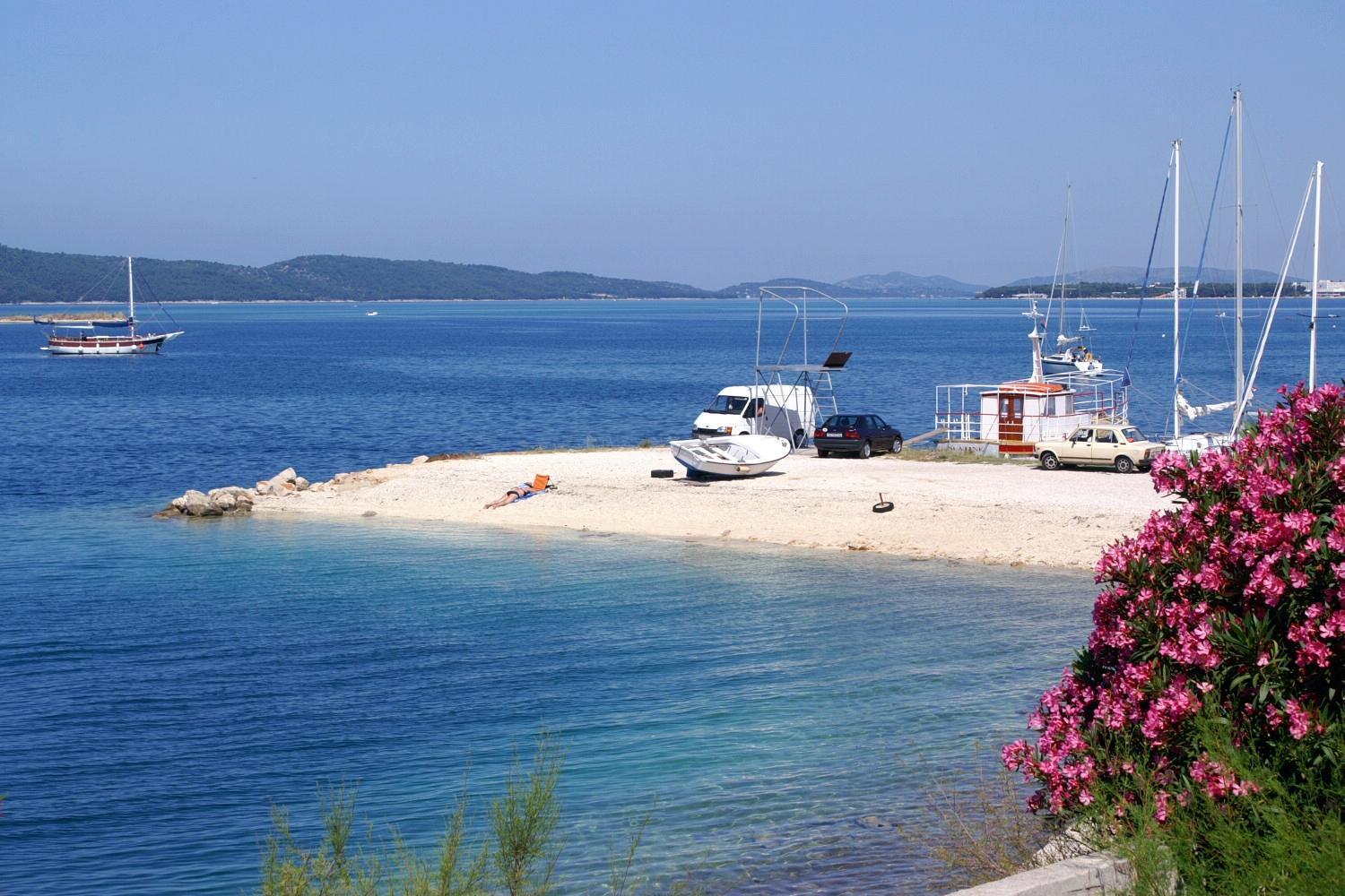 Family Friendly Seaside Apartments Brodarica, Sibenik - 4833 브로다리카 외부 사진