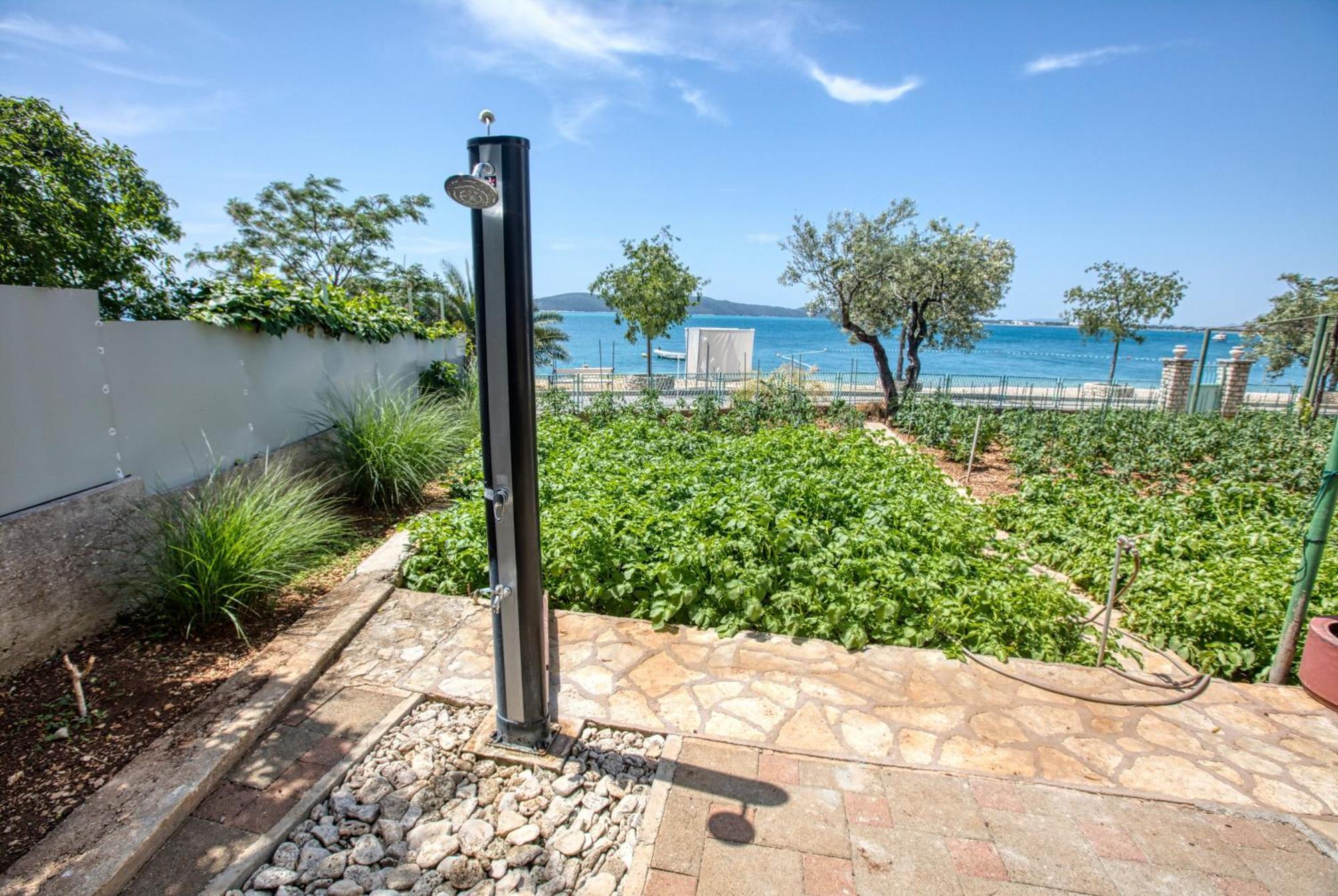 Family Friendly Seaside Apartments Brodarica, Sibenik - 4833 브로다리카 외부 사진