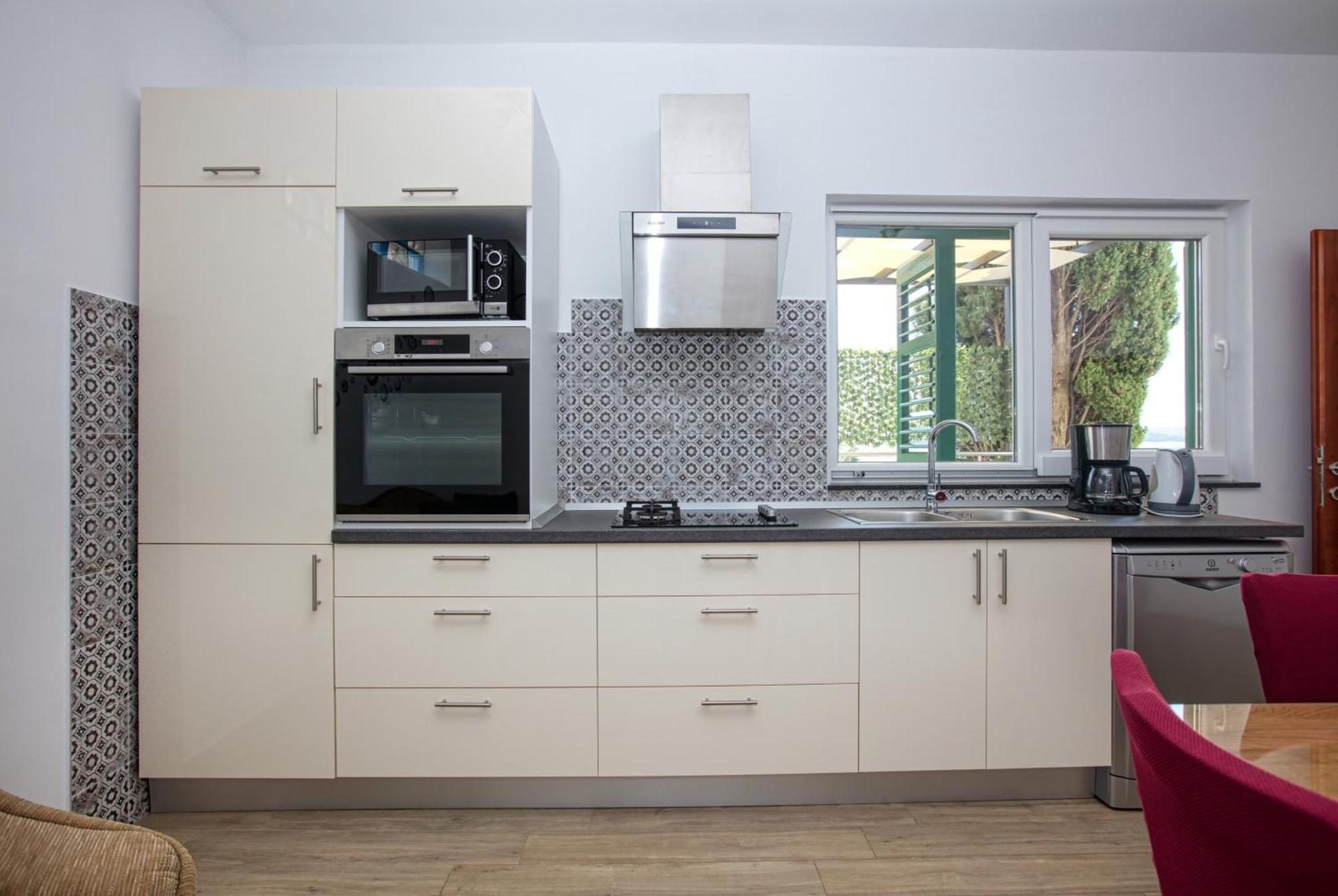 Family Friendly Seaside Apartments Brodarica, Sibenik - 4833 브로다리카 외부 사진