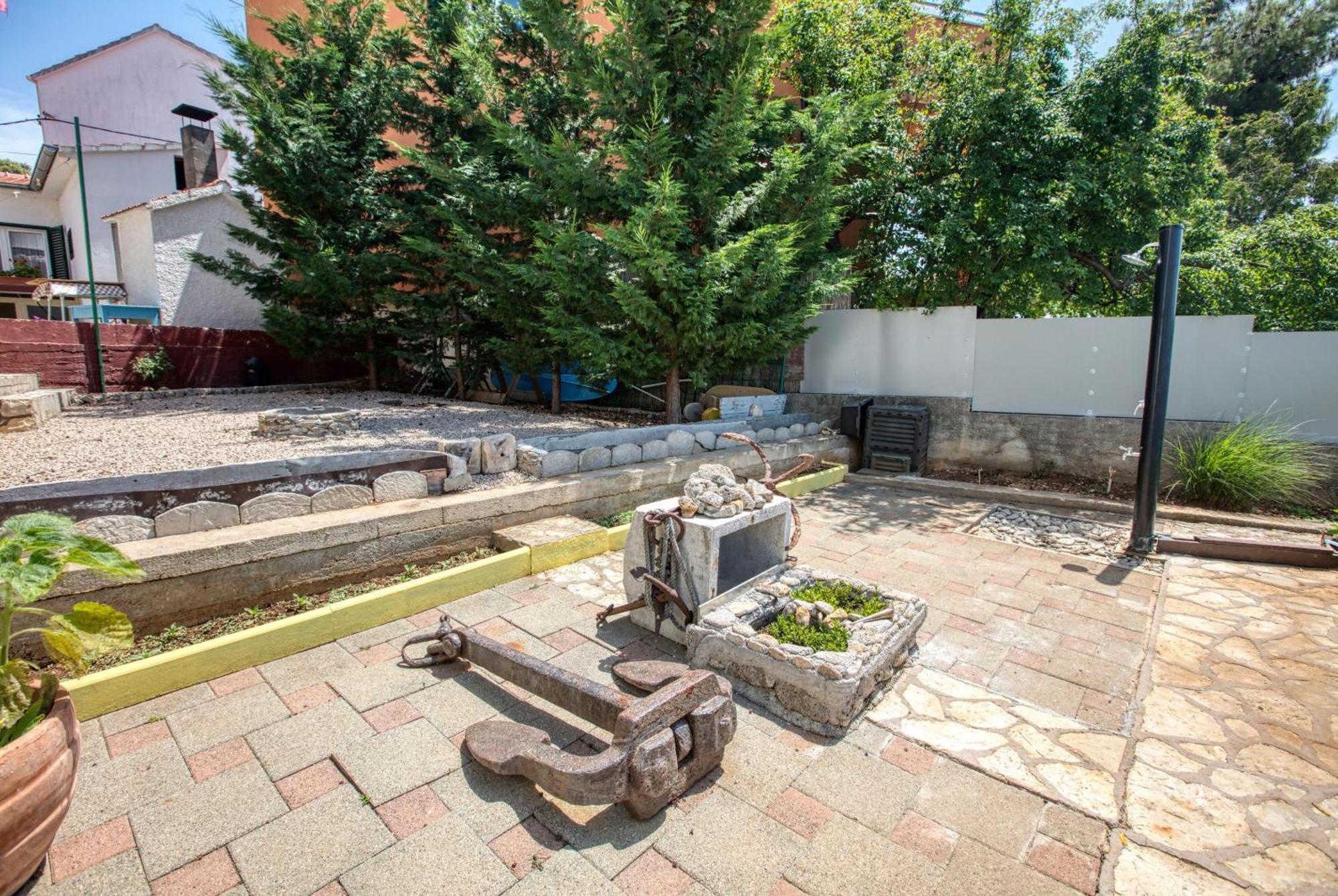 Family Friendly Seaside Apartments Brodarica, Sibenik - 4833 브로다리카 외부 사진