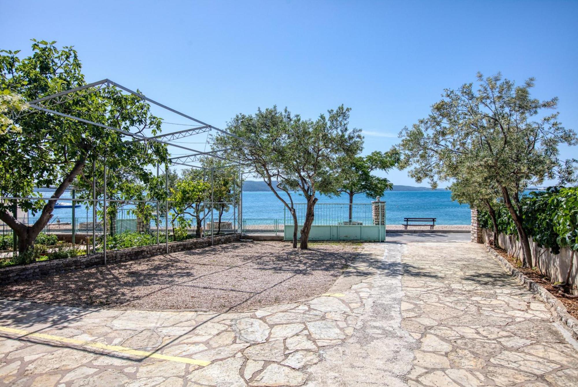 Family Friendly Seaside Apartments Brodarica, Sibenik - 4833 브로다리카 외부 사진